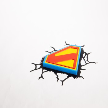 Superman 3D Logo Wall Art – Διακοσμητικό Τοίχου με Εφέ "Ρωγμής"