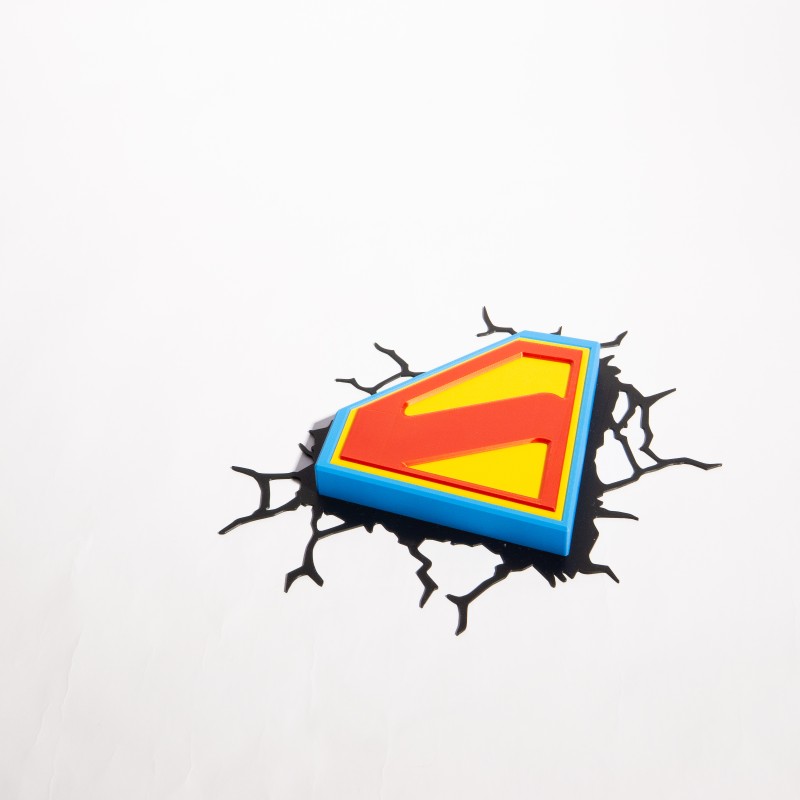 Superman 3D Logo Wall Art – Διακοσμητικό Τοίχου με Εφέ "Ρωγμής"