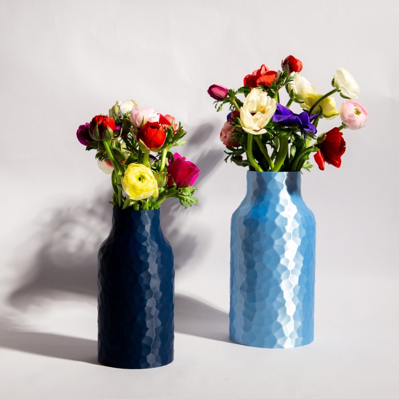 Μοντέρνο Ανθοδοχείο Dark Blue - 3D Printed Βάζο "Hammered Bottle" 17.5 εκ