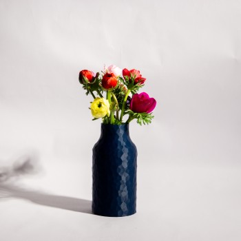 Μοντέρνο Ανθοδοχείο Dark Blue - 3D Printed Βάζο "Hammered Bottle" 17.5 εκ